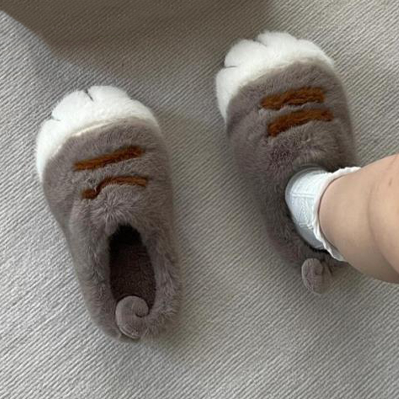 Lighting Christmas Decor - Fun fluffy cats feet slippers cute
