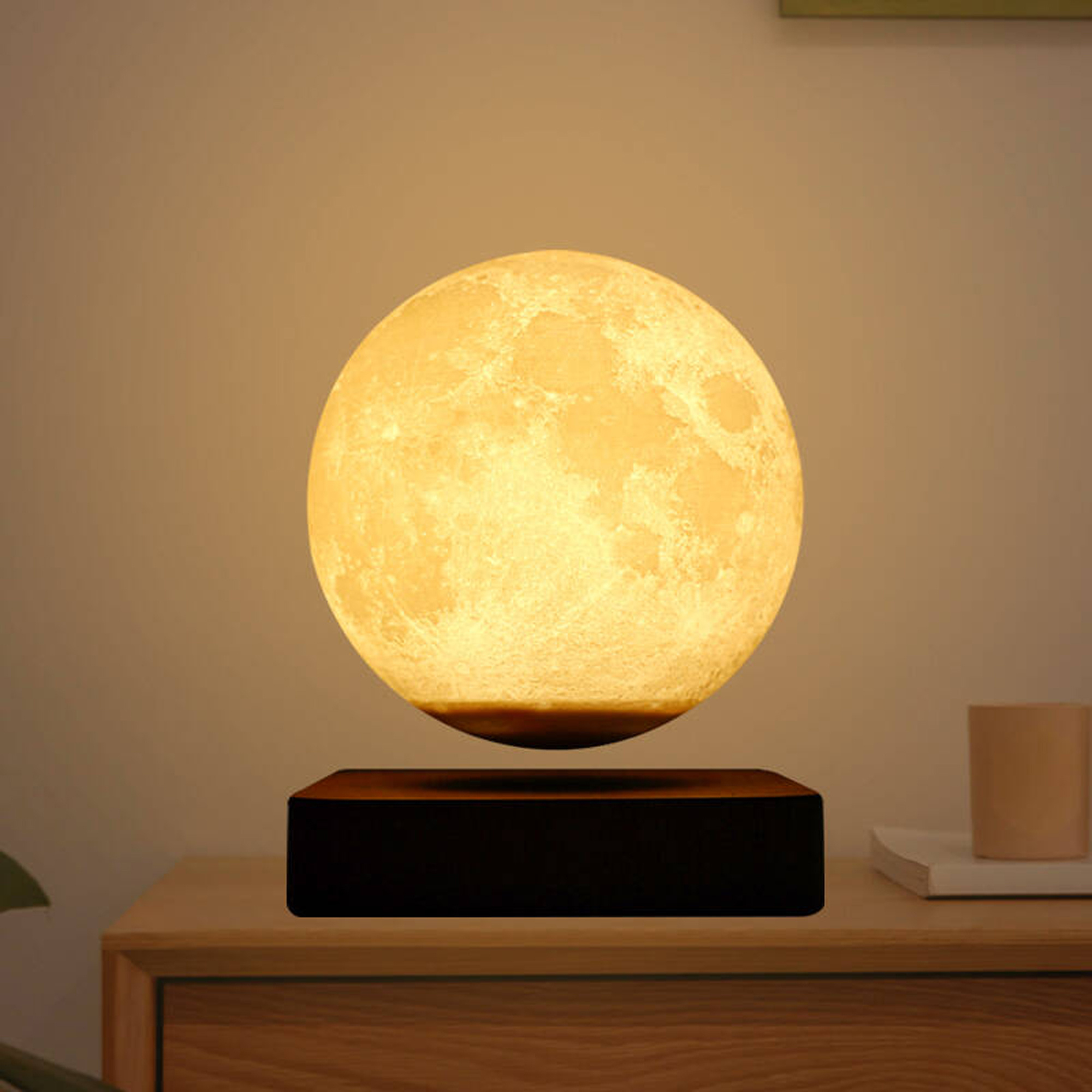 Minimalism Magnetic Levitation - đánh giá và giá Room Decor Lighting Lamp